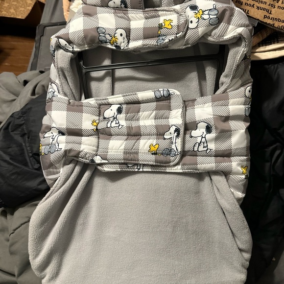 NWOT Berkshire Peanuts Snoopy Gray Dog Jacket Size Large - Picture 4 of 5